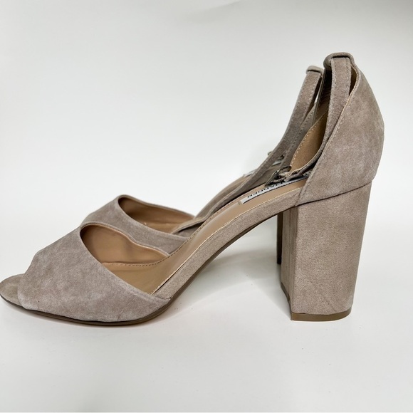 Steve Madden Mirna Leather Heels in Taupe Suede Size 9.5 - Picture 7 of 8